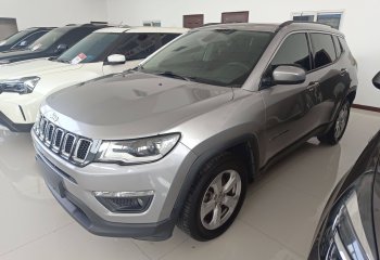 Jeep 指南者 2017款 200T 自动家享版