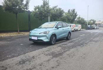 哪吒汽车 哪吒V 2022款 潮 400