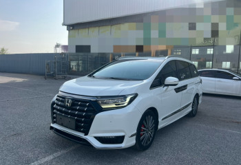 本田 艾力绅 2022款 2.0L e:HEV 豪华先享版