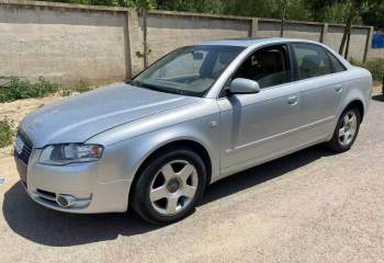 奥迪 A4 2006款 1.8T 7挡自动舒适型