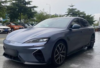 比亚迪 海豹 2022款 650km 四驱性能版
