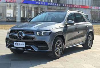 奔驰 GLE 2022款 改款 GLE 450 4MATIC 时尚型
