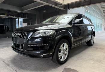 奥迪 Q7 2010款 3.0 TDI quattro 领先型