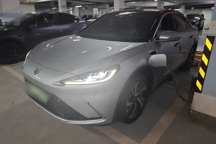 ARCFOX极狐 极狐 阿尔法S(ARCFOX αS) 2021款 708S+ 160kW