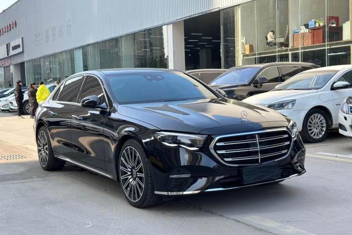 奔驰 E级 改款 E 300 L 豪华型
