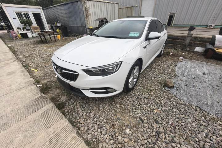 别克 君威 20T 领先型 国VI