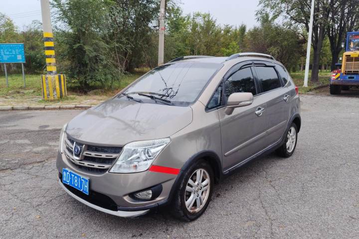 长安 CX20 1.3L 自动运动版