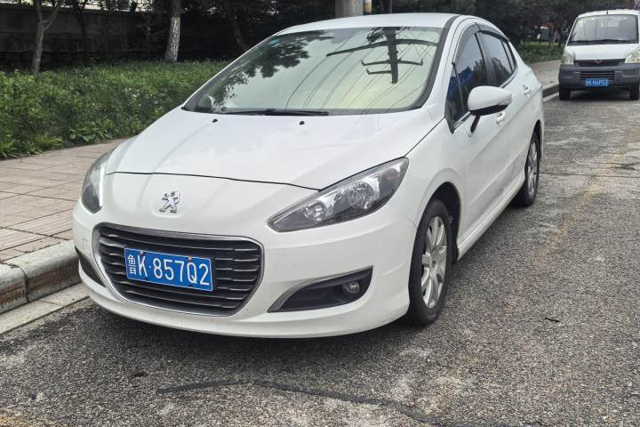 标致 308 1.6L 手动优尚型