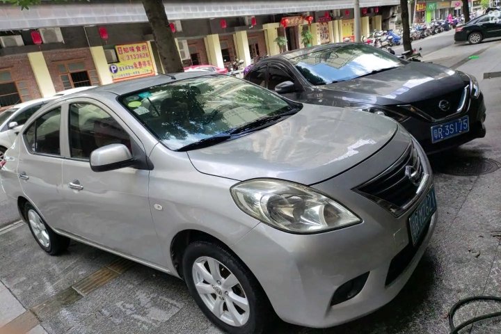 日产 阳光 1.5XE CVT舒适版