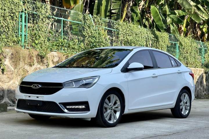 奇瑞 艾瑞泽5 1.5L CVT领潮版