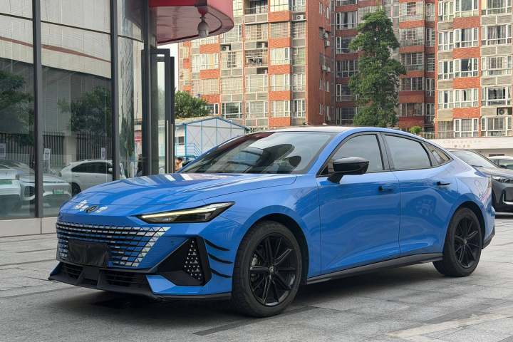 长安 UNI-V 1.5T 尊贵型