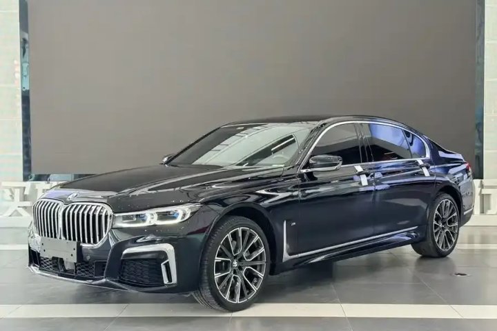 宝马 7系 740Li 领先型 M运动套装