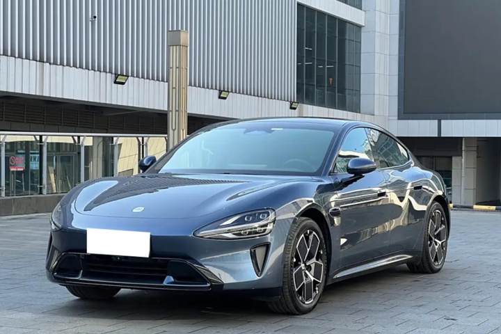 小米汽车 小米SU7 700km 后驱标准创始版