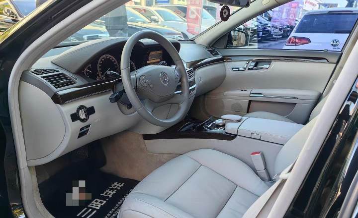 奔驰 S级 2012款 S 300 L 商务型 Grand Edition