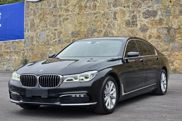 宝马 7系 730Li 豪华型