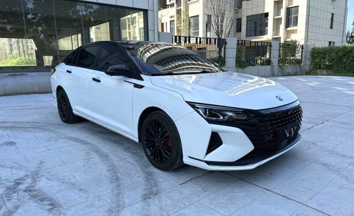 东风风神 奕炫MAX 2021款 1.5T 超能型爸版