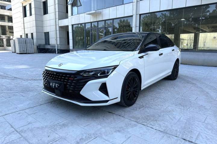 东风风神 奕炫MAX 2021款 1.5T 超能型爸版