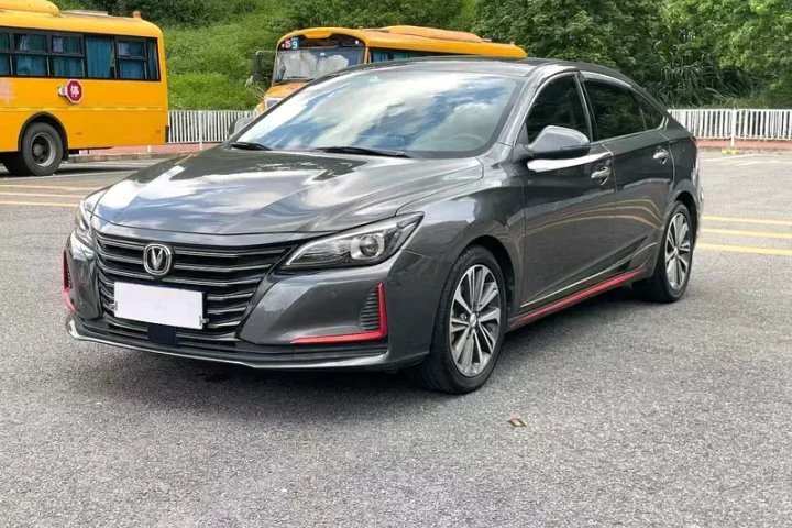 长安 锐程CC 蓝鲸版 1.5T DCT豪华型