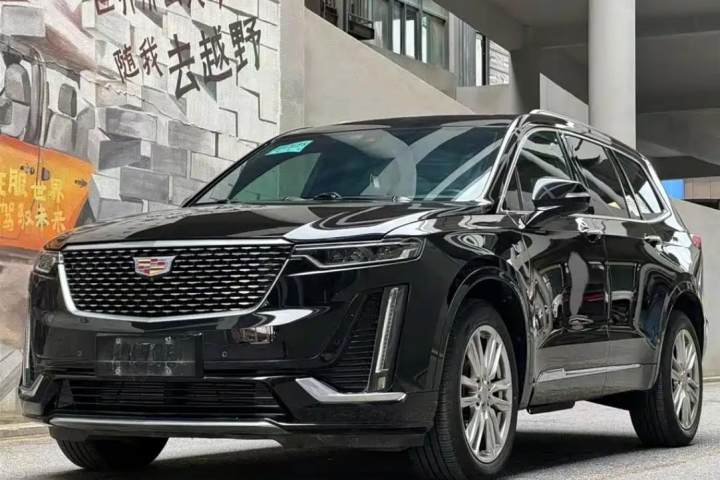凯迪拉克 XT6 2.0T 六座四驱豪华120周年限量版