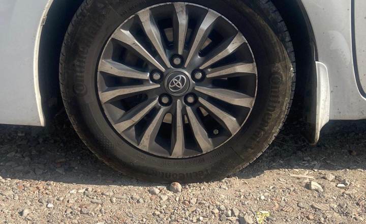 丰田 卡罗拉 2017款 改款 1.2T SCVT GL