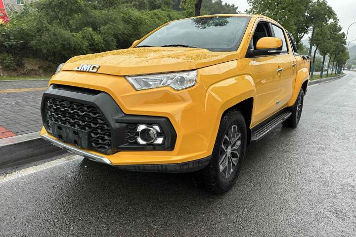 江铃 域虎7 2.0T柴油自动四驱舒享版短轴国VI JX4D20A6L