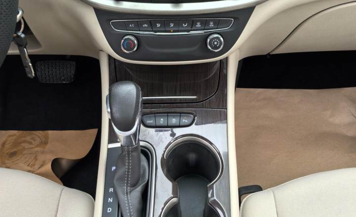 别克 威朗 2018款 三厢 15S 自动进取型