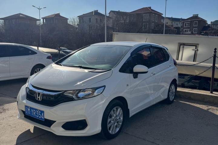 本田 飞度 1.5L CVT舒适天窗版