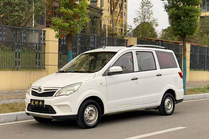 北汽幻速 H2 1.5L 手动舒适型BJ415C