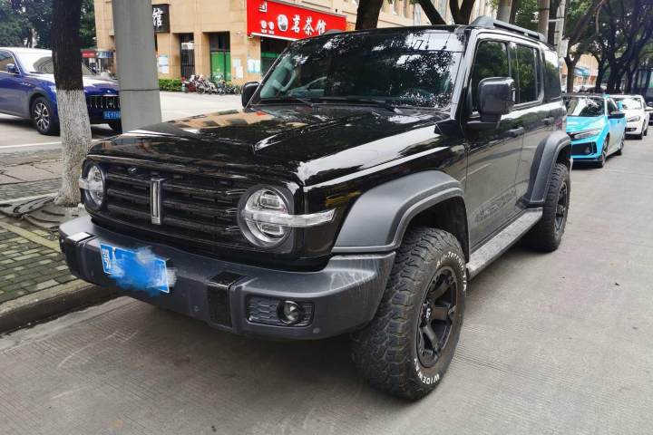 坦克 300 2021款 越野版 2.0T 征服者