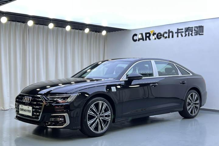 奥迪 A6L 2025款 改款 45 TFSI 臻选动感型
