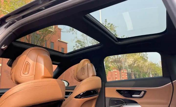 奔驰 E级 2024款 E 260 L