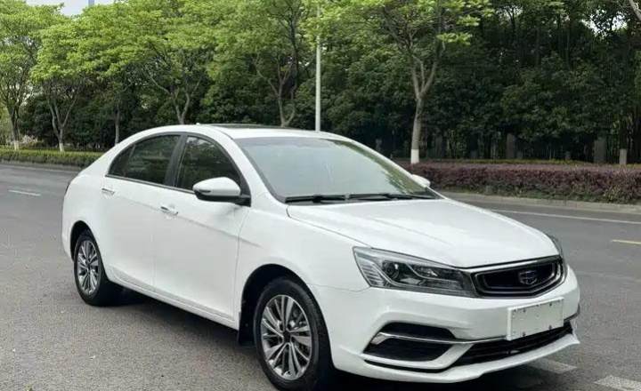 吉利汽车 帝豪 2018款 1.5L CVT向上互联版