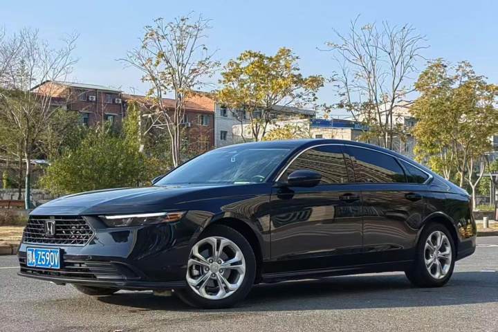 本田 雅阁 260TURBO 舒适版