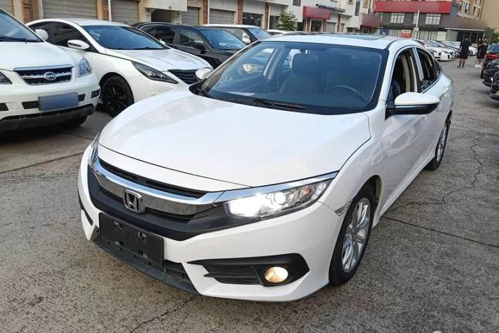 本田 思域 2016款 220TURBO CVT豪华版