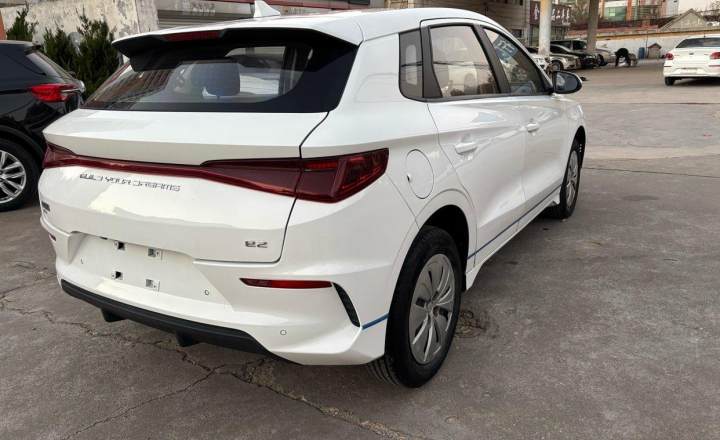 比亚迪 e2 2021款 舒适型