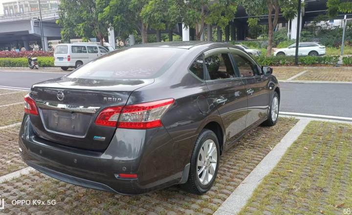 日产 轩逸 2012款 1.6XL CVT豪华版