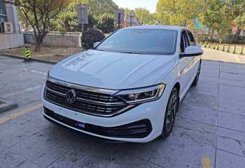 大众 速腾 2024款 300TSI DSG飞越版