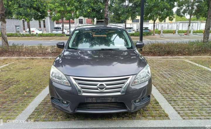 日产 轩逸 2012款 1.6XL CVT豪华版