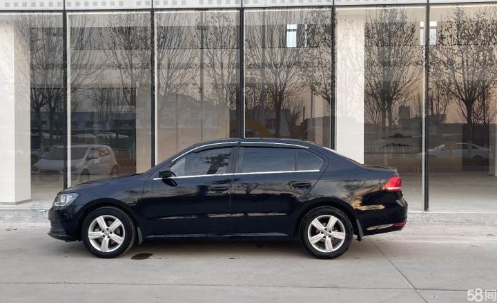 大众 朗逸 2017款 1.6L 手动风尚版