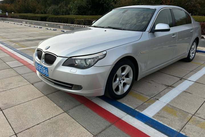宝马 5系 523Li 典雅型