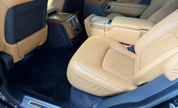 路虎 揽胜 2018款 5.0 SC V8 AB 尊崇创世加长版