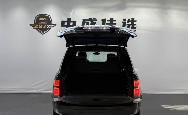 路虎 揽胜 2018款 5.0 SC V8 AB 尊崇创世加长版