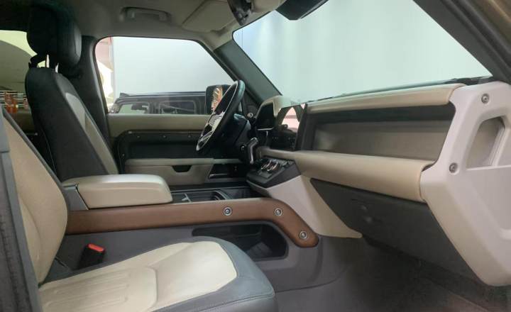 路虎 卫士 2022款 110 P400 XDYNAMIC HSE