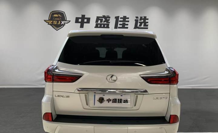 雷克萨斯 LX 2019款 570 动感豪华版