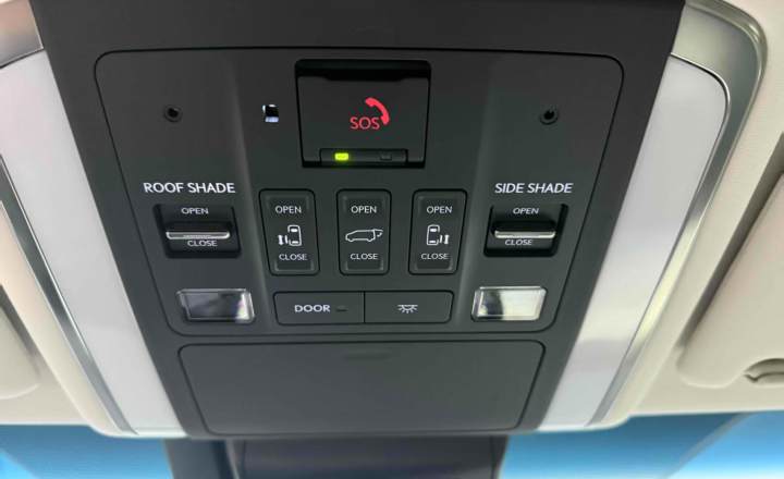 雷克萨斯 LM 2023款 500h 六座尊崇版