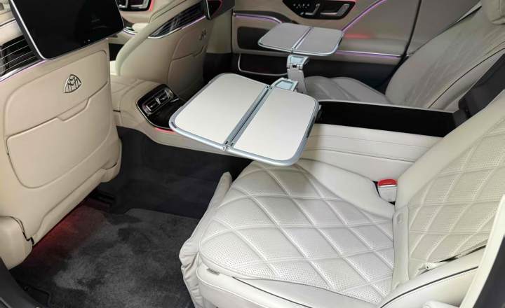奔驰 迈巴赫S级 2023款 S 580 4MATIC