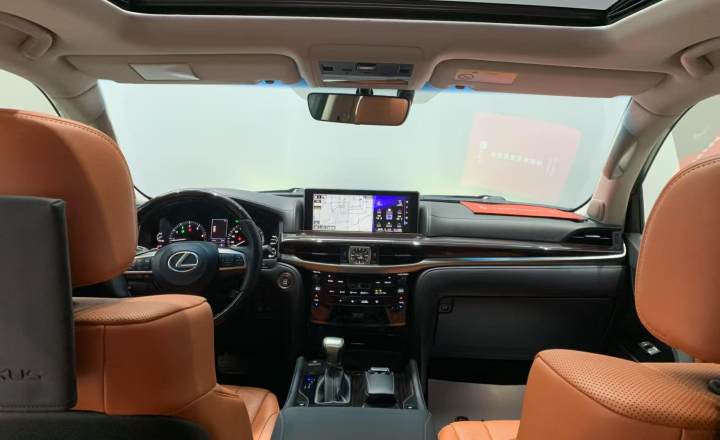 雷克萨斯 LX 2019款 570 动感豪华版