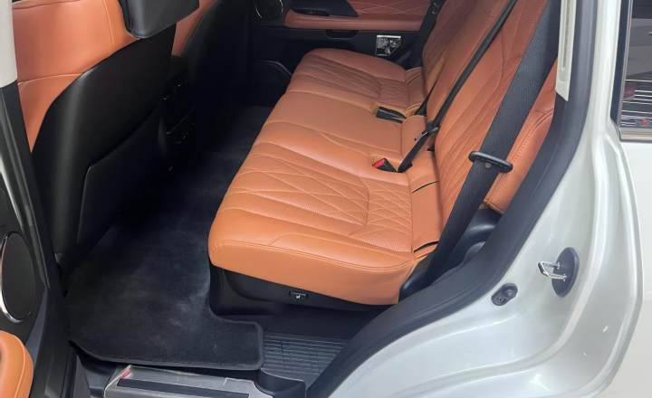 雷克萨斯 LX 2019款 570 巅峰特别版