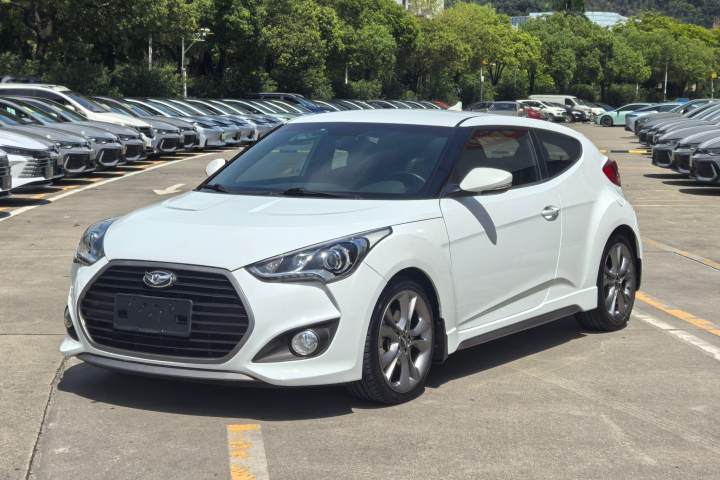 现代 Veloster飞思 2015款 1.6T 自动尊享版