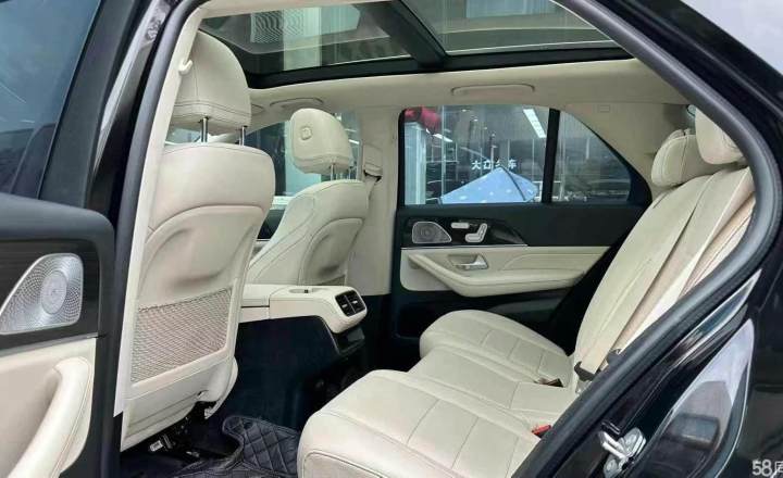 奔驰 GLE 2021款 GLE 350 4MATIC 时尚型